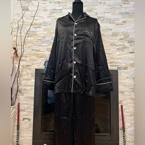SATIN BLACK LONG SLEEVE PAJAMAS (PJ’S) 2 PIECE SET